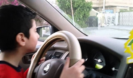 إصابات خطيرة وحدث يقود بعكس السير!