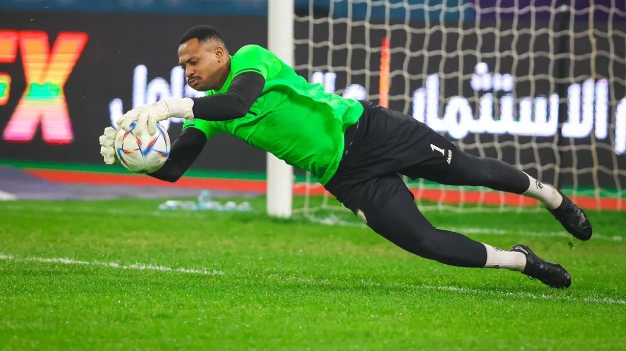 إصابة حارس منتخب عُمان تسبق المواجهة المرتقبة مع النشامى