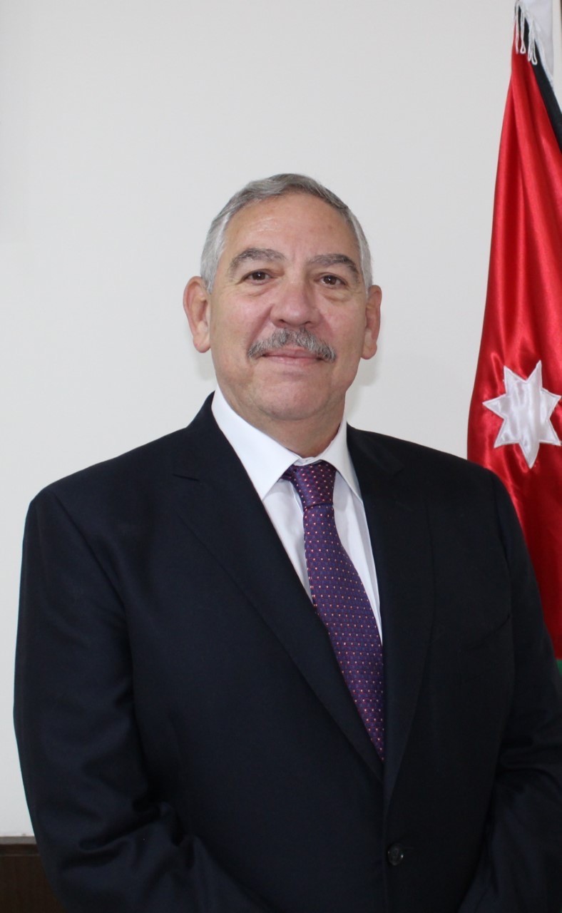 صورة حول : مجلس الوزراء يقرّر تعيين شادي المجالي رئيساً لمجلس مفوَّضي العقبة ونقل ياسر النسور أميناً عامَّاً لهيئة الخدمة والإدارة العامَّة مجلس الوزراء يقرّر تعيين شادي المجالي رئيساً لمجلس مفوَّضي العقبة ونقل ياسر النسور أميناً عامَّاً لهيئة الخدمة والإدارة العامَّة