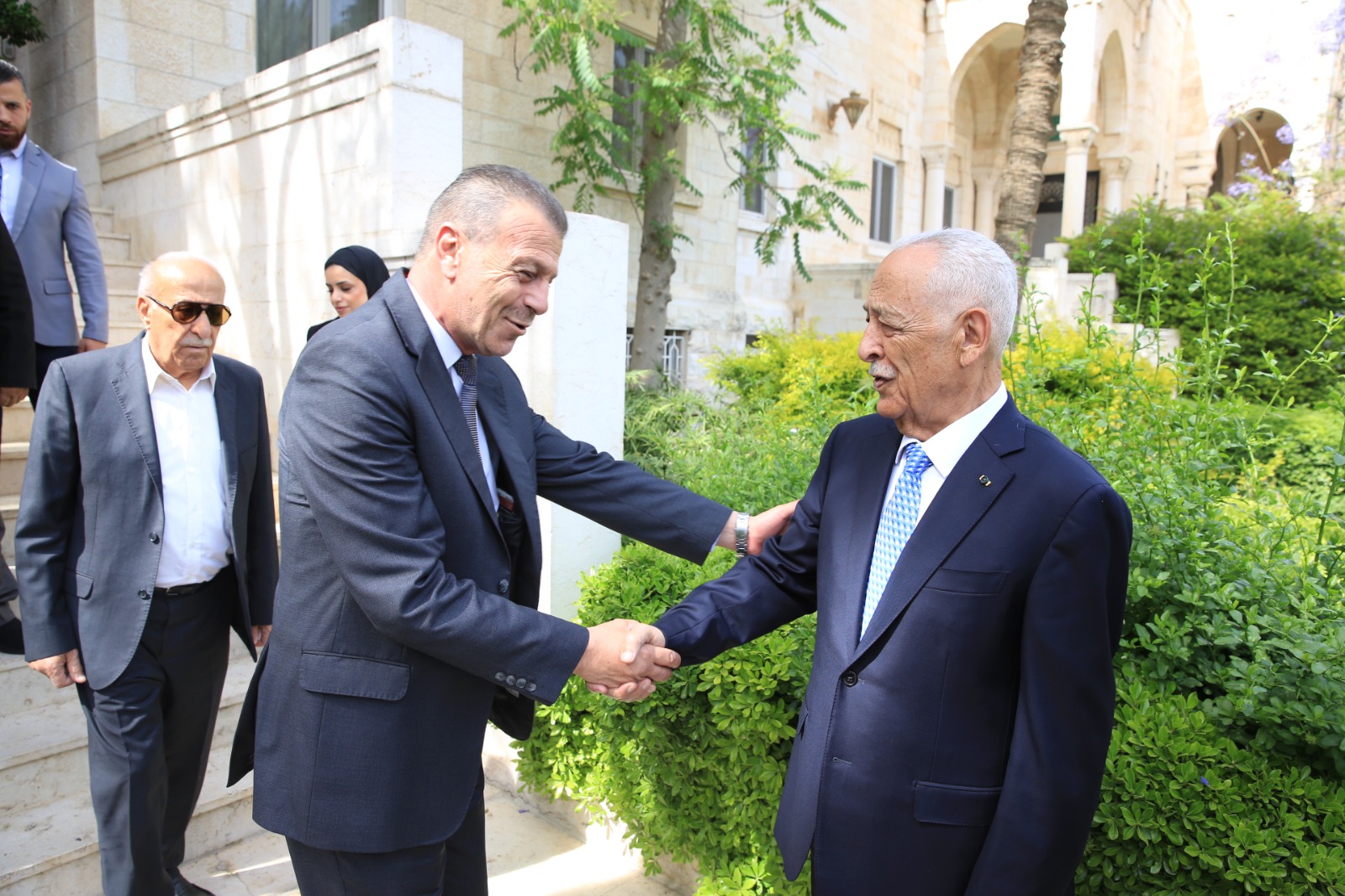 صورة حول : العيسوي: الأردن بقيادته الهاشمية ووحدة شعبه نموذجٌ في الثبات العيسوي: الأردن بقيادته الهاشمية ووحدة شعبه نموذجٌ في الثبات