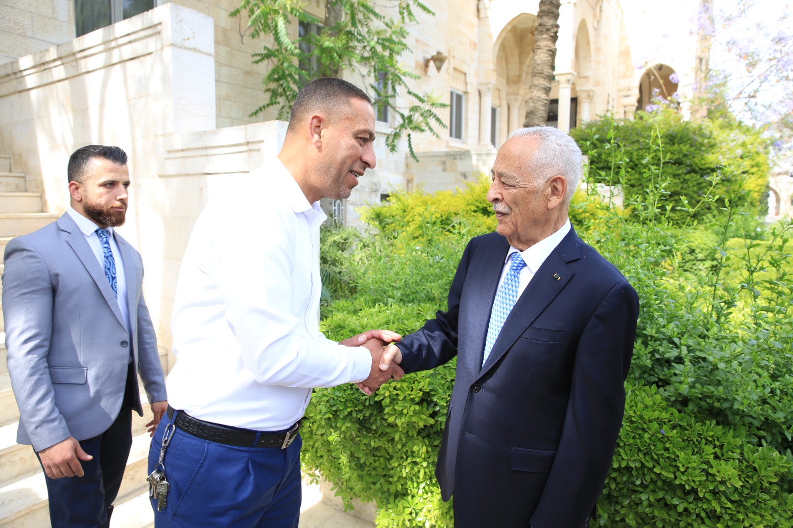 صورة حول : العيسوي: الأردن بقيادته الهاشمية ووحدة شعبه نموذجٌ في الثبات العيسوي: الأردن بقيادته الهاشمية ووحدة شعبه نموذجٌ في الثبات