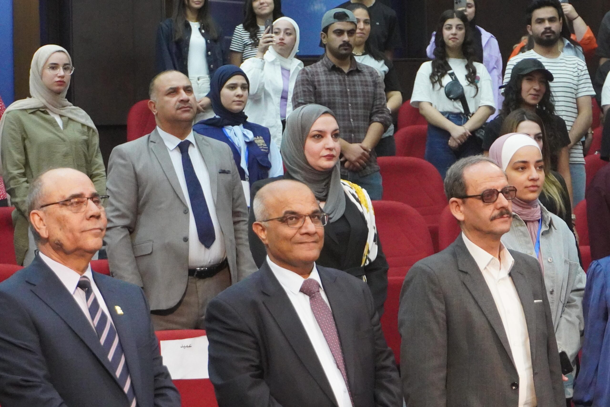 صورة حول : كلية الإعلام في جامعة البترا تنظّم ندوة حول الحريات الصحفية ومسؤولية الإعلام( فيديو صور) كلية الإعلام في جامعة البترا تنظّم ندوة حول الحريات الصحفية ومسؤولية الإعلام( فيديو صور)