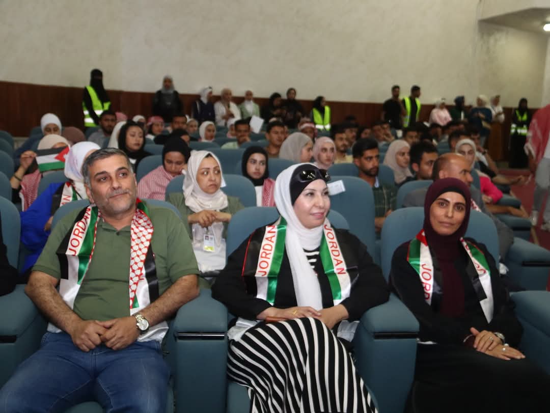 صورة حول : النعيمات يرعى احتفال جامعة مؤتة بعيد الاستقلال التاسع والسبعين النعيمات يرعى احتفال جامعة مؤتة بعيد الاستقلال التاسع والسبعين