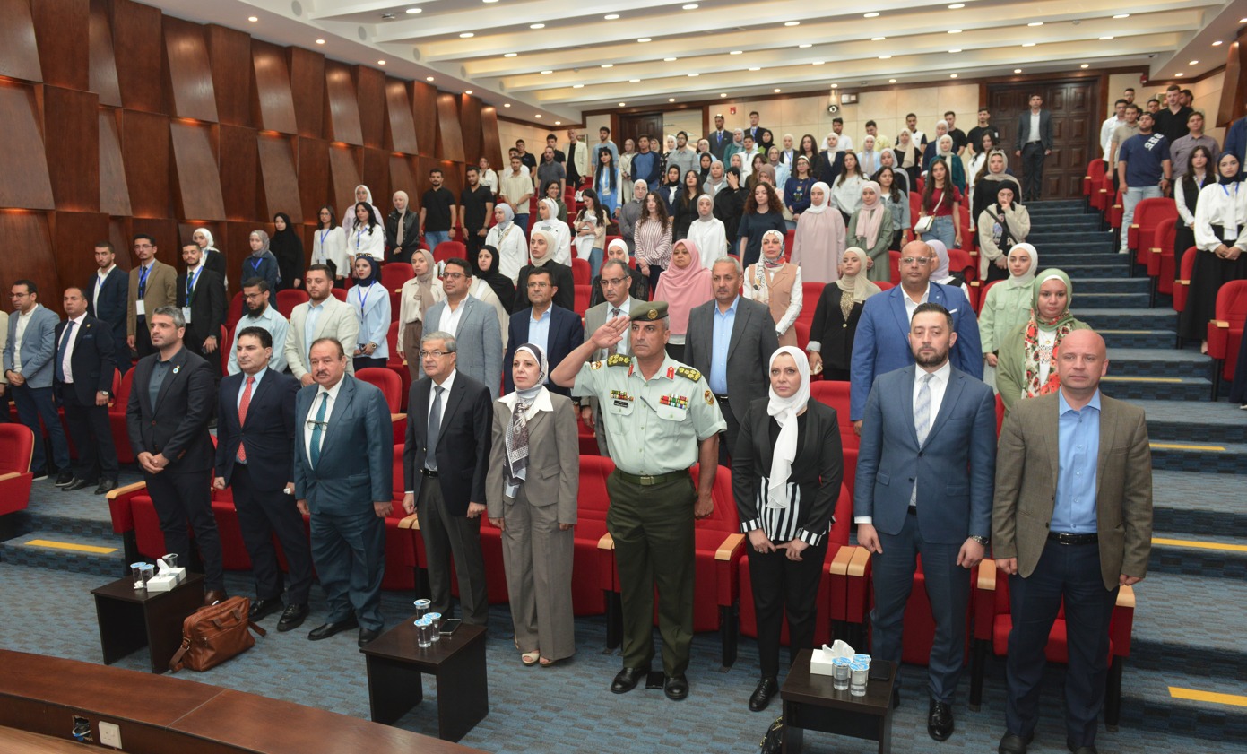 صورة حول : الندوة العلمية الأولى لكلية طب الأسنان في جامعة البترا تسلط الضوء على أحدث التقنيات في طب وجراحة الفم الندوة العلمية الأولى لكلية طب الأسنان في جامعة البترا تسلط الضوء على أحدث التقنيات في طب وجراحة الفم