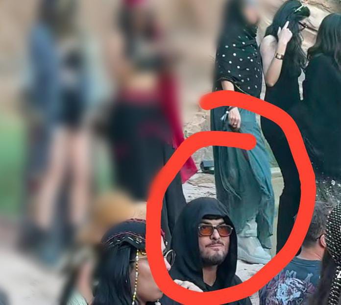 صورة حول : حفلة صاخبة تفضح الوجه الآخر لمحمد الصباغ حفلة صاخبة تفضح الوجه الآخر لمحمد الصباغ