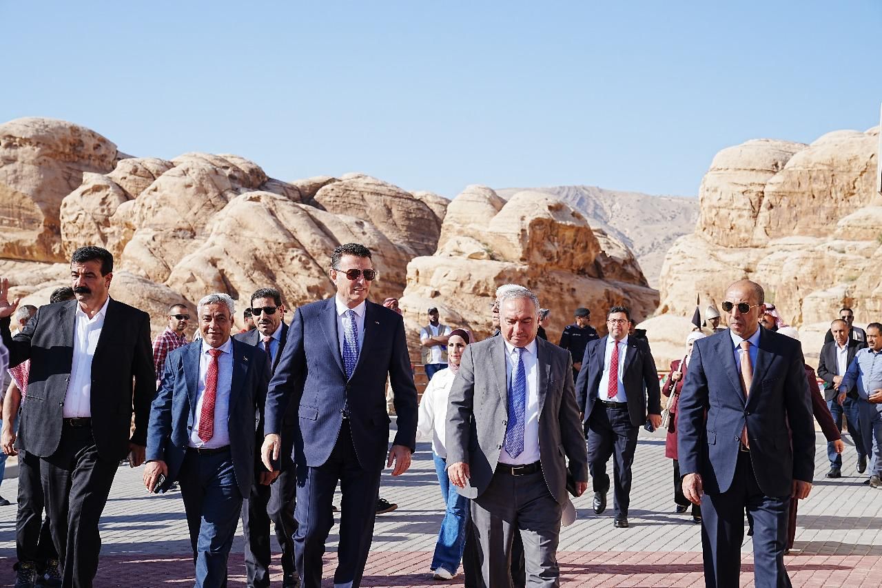 سلطة إقليم البترا تحتفي بعيد الاستقلال التاسع والسبعين باحتفالية وطنية مميزة في القرية الثقافية النبطية