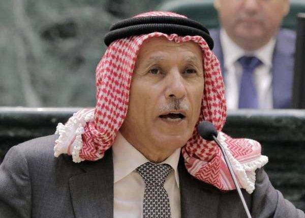 صورة حول : العرموطي يوضح سبب خروجه من مجموعات "الواتساب" العرموطي يوضح سبب خروجه من مجموعات "الواتساب"