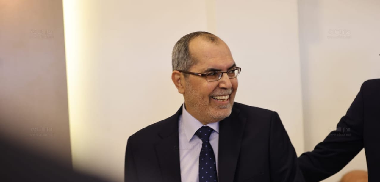 صورة حول : الذنيبات يرأس مراسم خطوبة نجل الزميل وليد الجلاد على كريمة بسام الرقاد الذنيبات يرأس مراسم خطوبة نجل الزميل وليد الجلاد على كريمة بسام الرقاد
