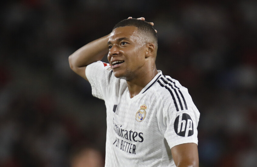 مبابي يوقف المعارك القانونية مع باريس ويقترب من تسوية ودية