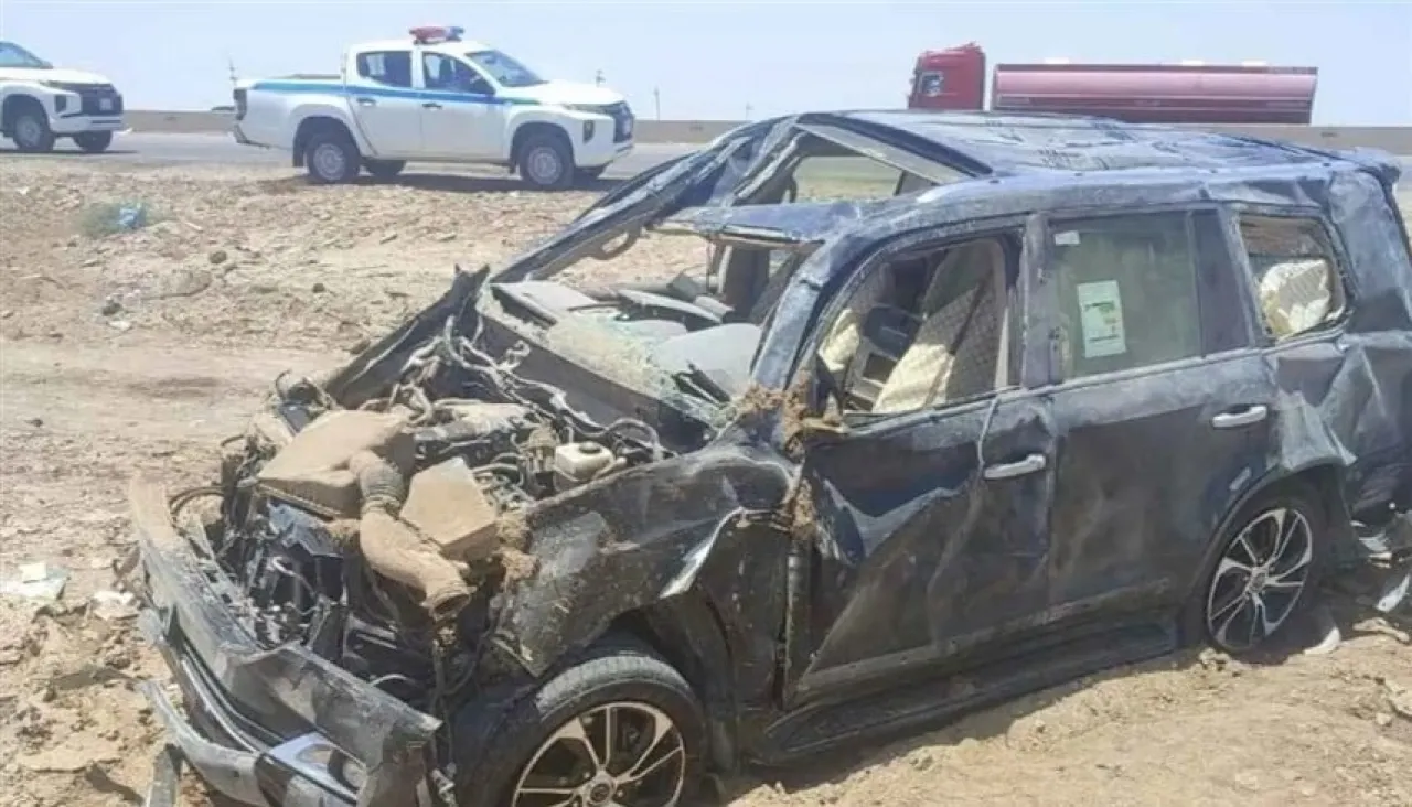 حادث سير يتحول إلى لغز.. العثور على ثروة هائلة داخل سيارة مجهولة الهوية!