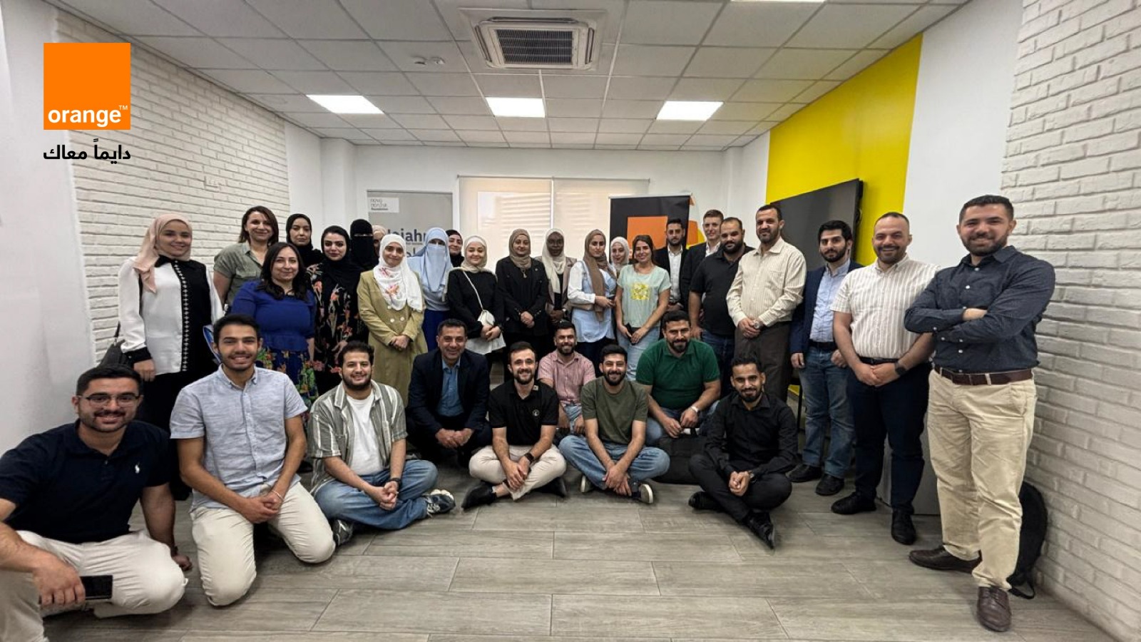 صورة حول : نجاحنا" يدعم 20 مشروعاً ناشئاً من هاكاثون الريادة نجاحنا" يدعم 20 مشروعاً ناشئاً من هاكاثون الريادة