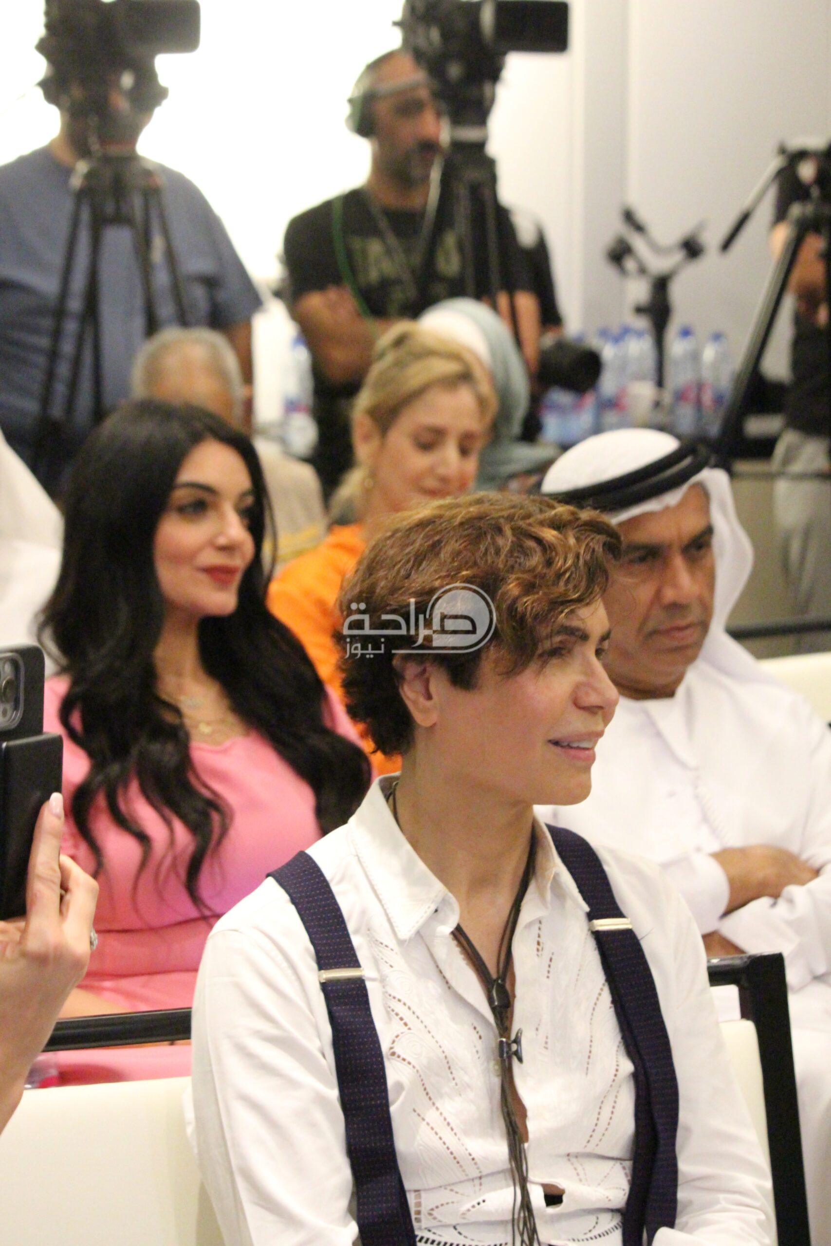 قبل حفلها في جرش.. أحلام تكشف مفاجآت وتعد شاعرة أردنية "فيديو وصور"