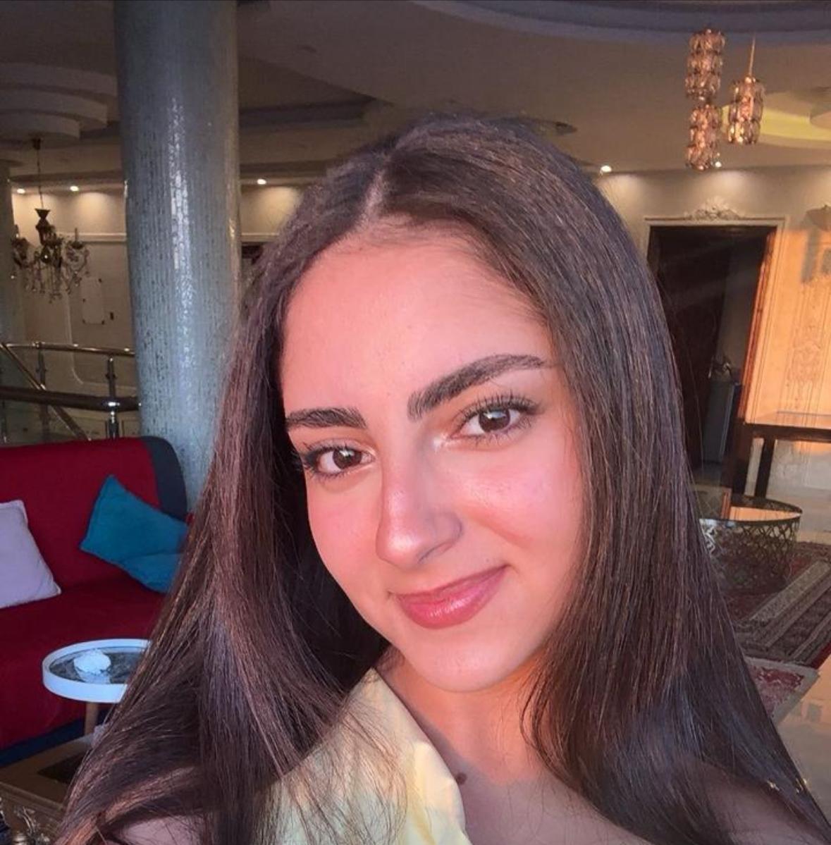 ألف مبارك للطالبة منى العواملة على نجاحها في الـ IGCSE