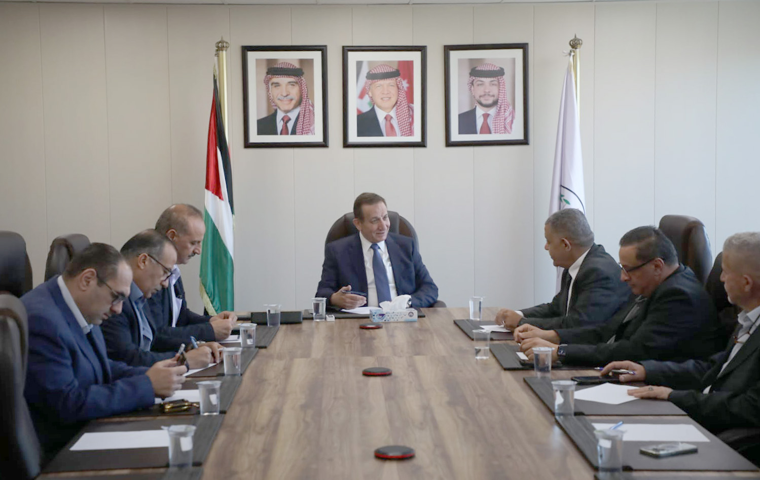 صورة حول : خريسات يؤكد حرص وزارة الزراعة على تطوير القطاع وتعزيز جودة المنتجات خريسات يؤكد حرص وزارة الزراعة على تطوير القطاع وتعزيز جودة المنتجات