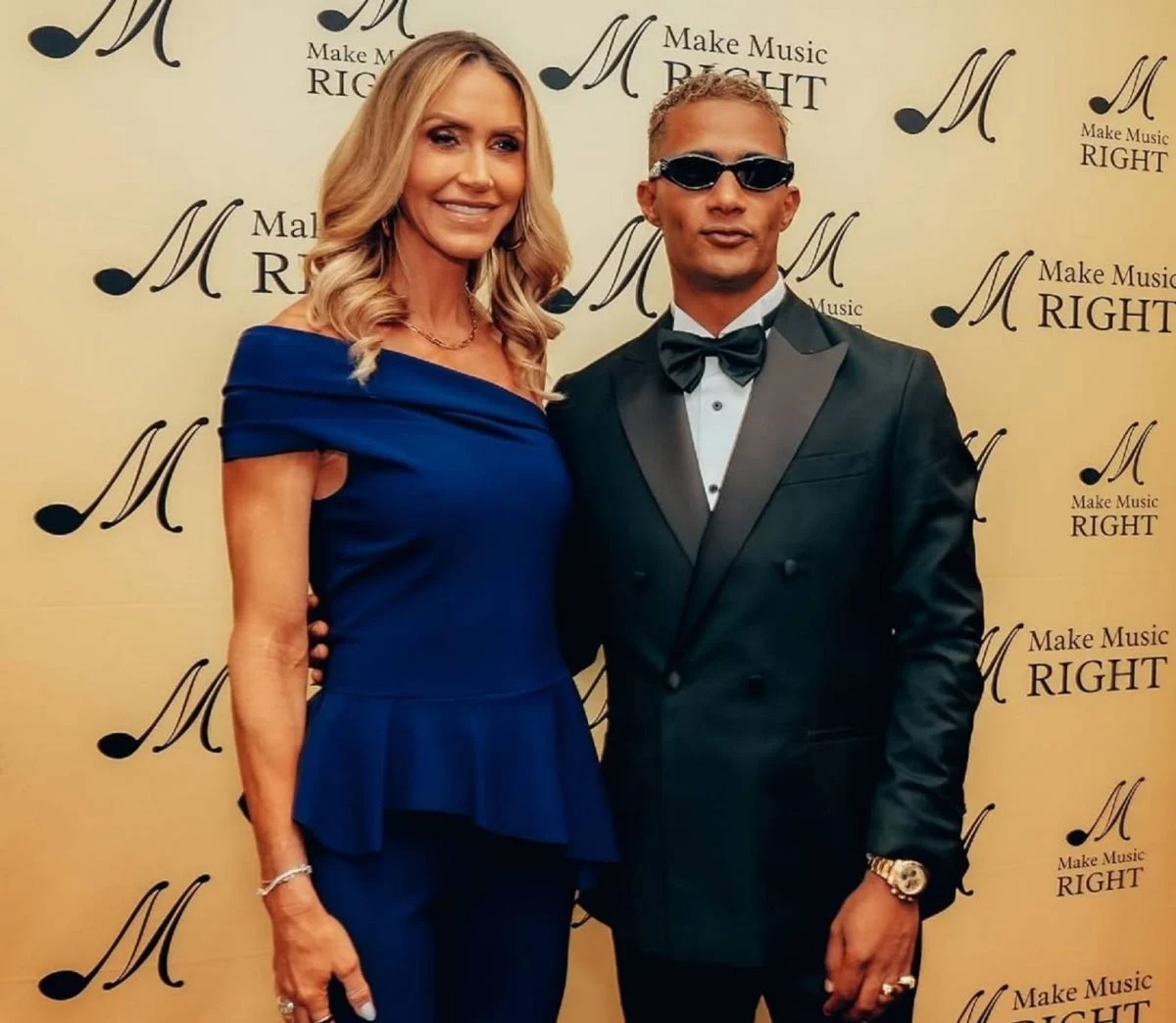 صورة حول : محمد رمضان يكشف عن دعوة من لارا ترامب .. لقاء خاص في منزل العائلة ونذر مفاجأة كبرى محمد رمضان يكشف عن دعوة من لارا ترامب .. لقاء خاص في منزل العائلة ونذر مفاجأة كبرى