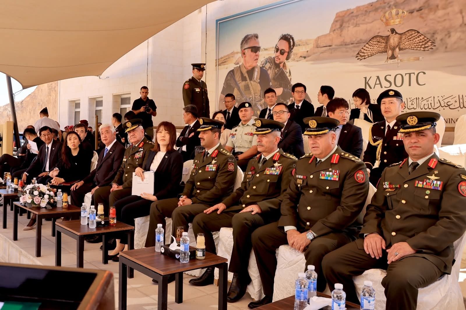 رئيس هيئة الأركان المشتركة يستقبل وزير الدفاع الياباني