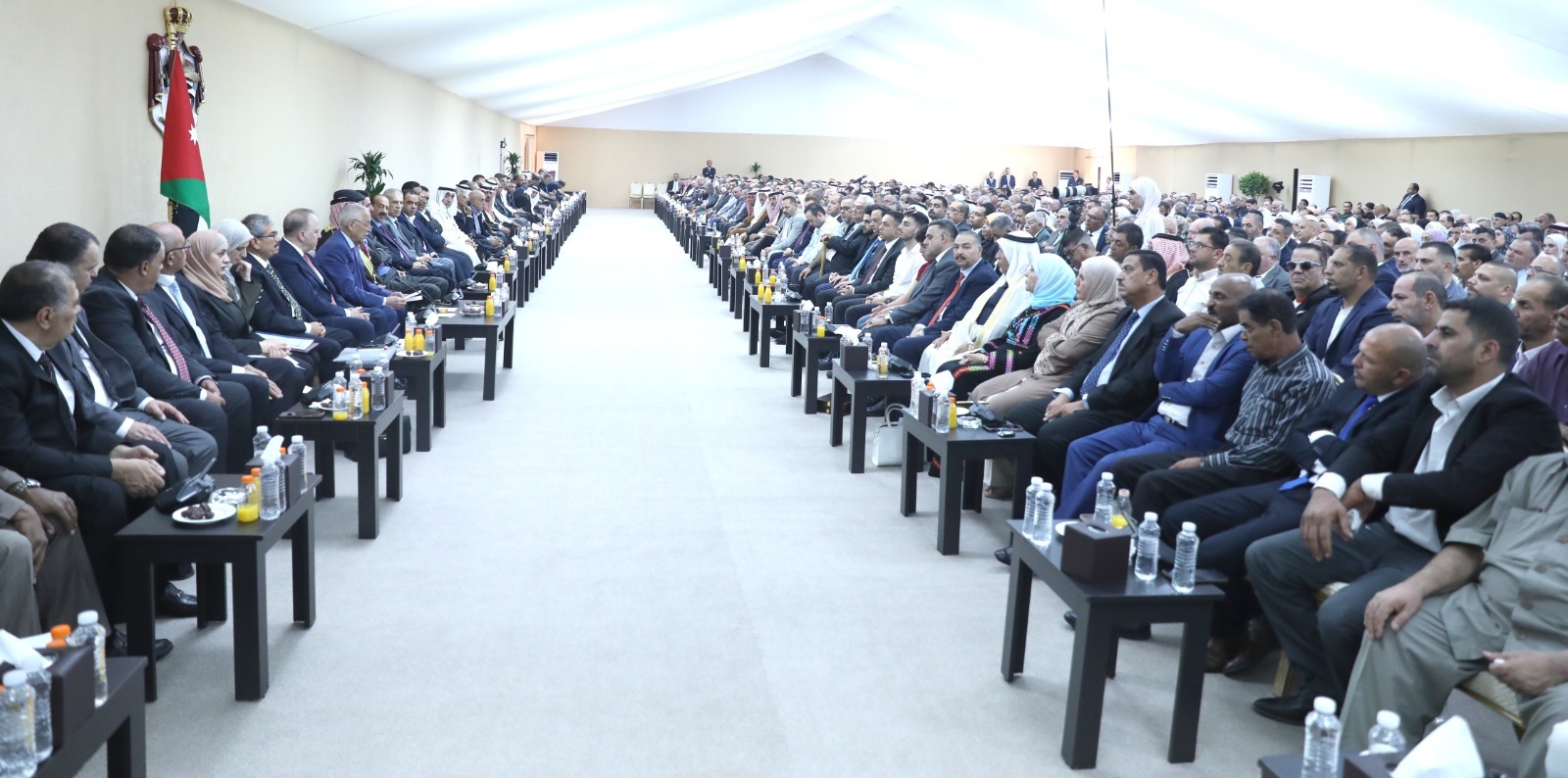 العيسوي: الملك يؤكد أولوية القضية الفلسطينية وحق العودة الفلسطيني المقدس لكل الأجيال