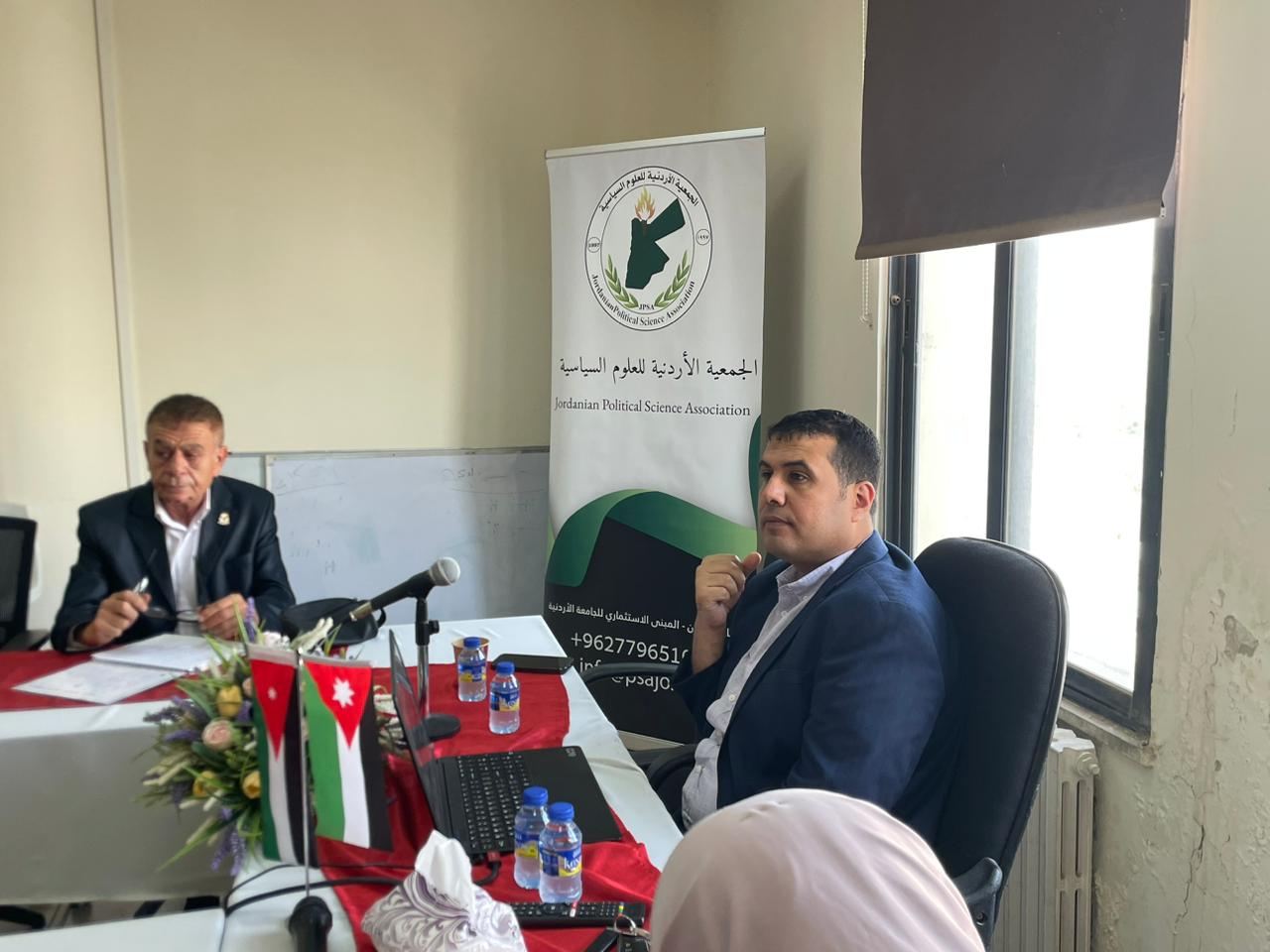 جلستان تدريبيتان حول تطوير العمل الحزبي لمنتسبي الأحزاب