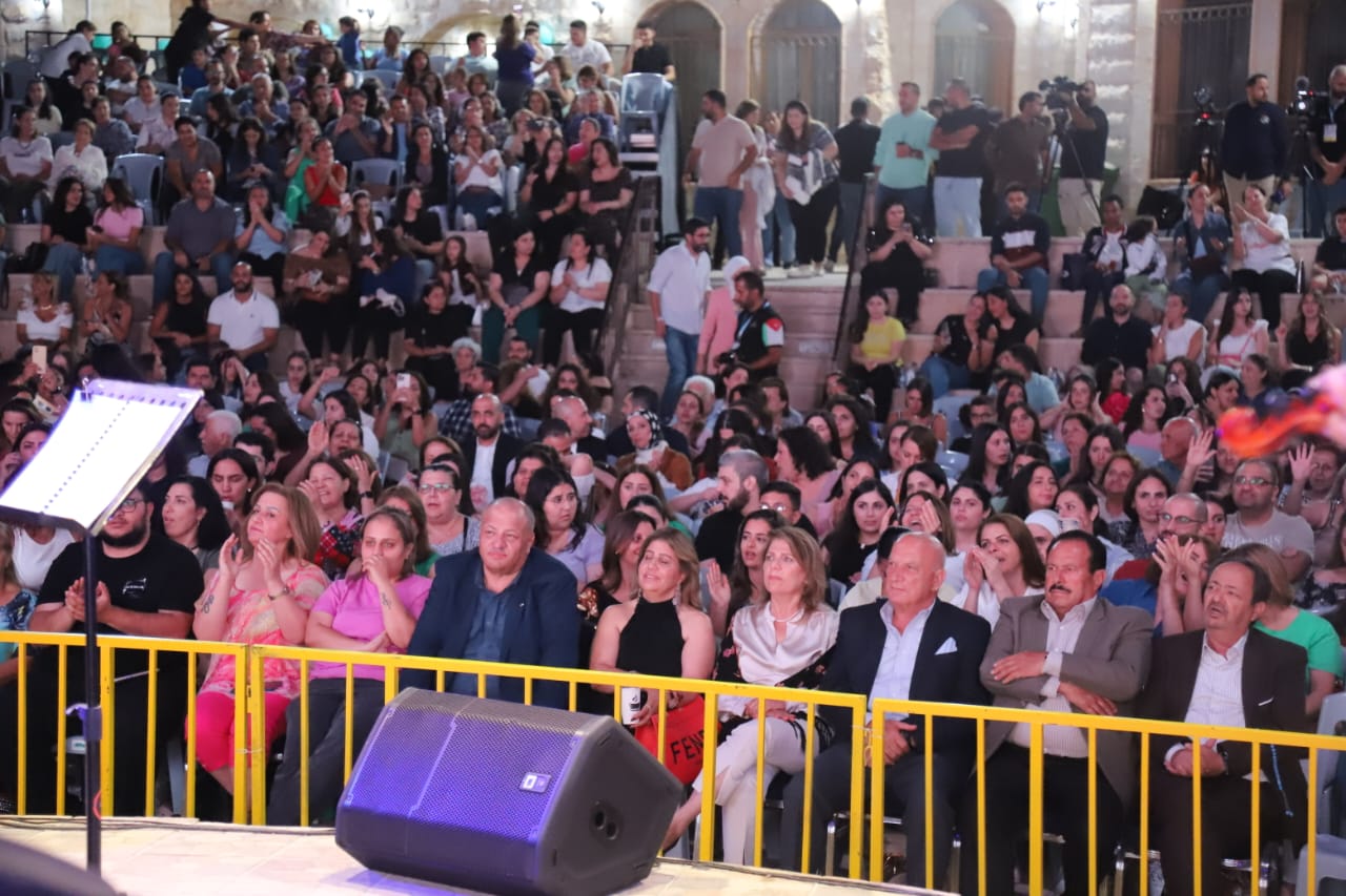 فراس. طعيمة يبهر جمهور "مهرجان الفحيص" وجورج نعمة ينجح بلقائه الأول