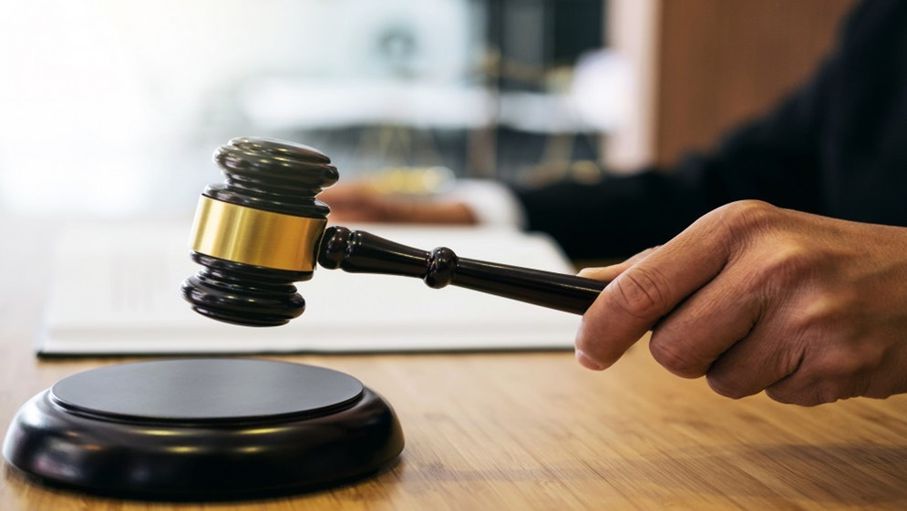 صورة حول : المدعي العام يوجه تهمة التجمهر غير المشروع لأشخاص تجمعوا في اجتماع تنظيمي بمنزل بإربد المدعي العام يوجه تهمة التجمهر غير المشروع لأشخاص تجمعوا في اجتماع تنظيمي بمنزل بإربد