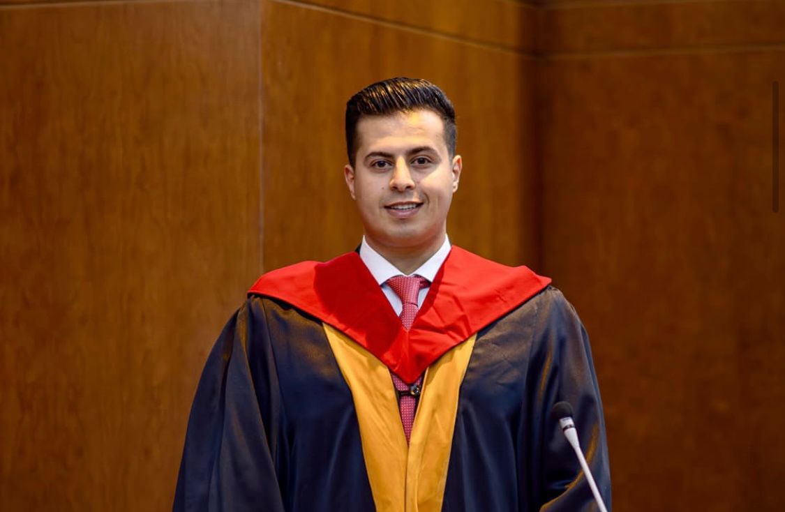 الدكتور باسل العبادي.. مبارك الدكتوراة