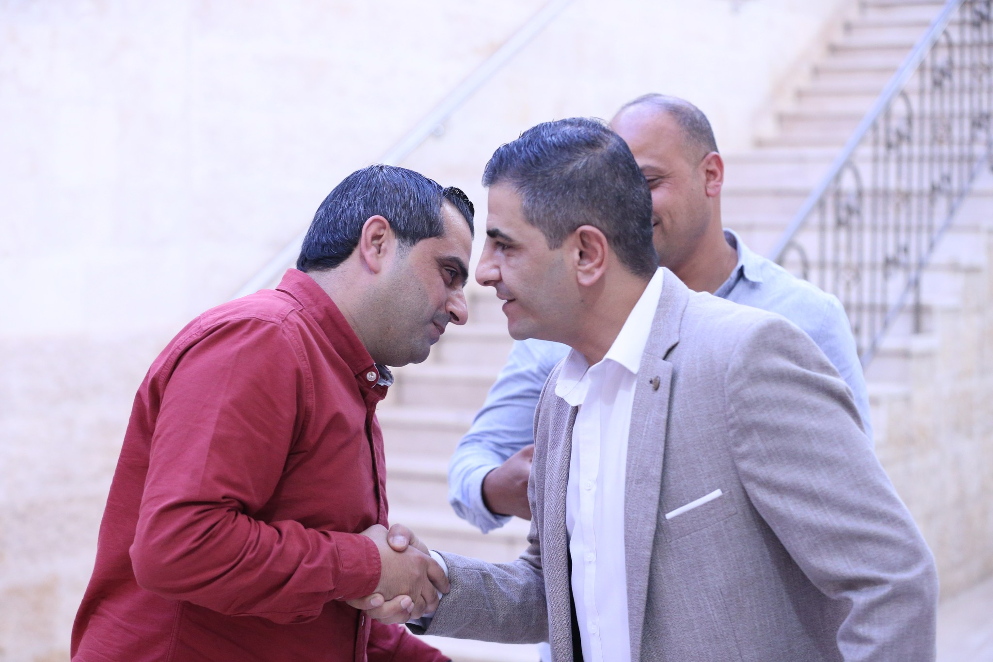 بالصور .. أبناء المرحوم الحاج صالح الهنداوي يحتفلون بزفاف شقيقهم سعد