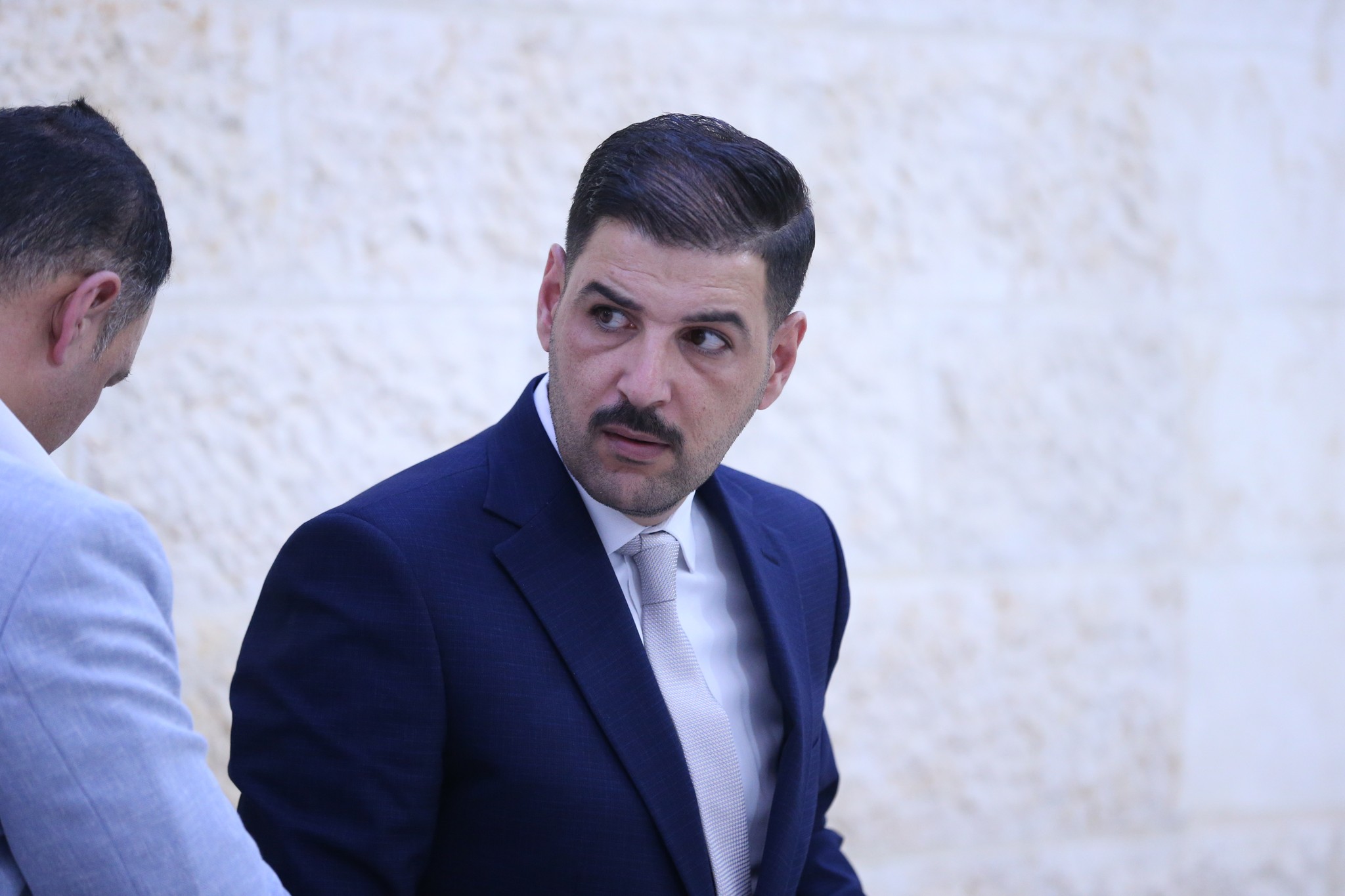 بالصور .. أبناء المرحوم الحاج صالح الهنداوي يحتفلون بزفاف شقيقهم سعد