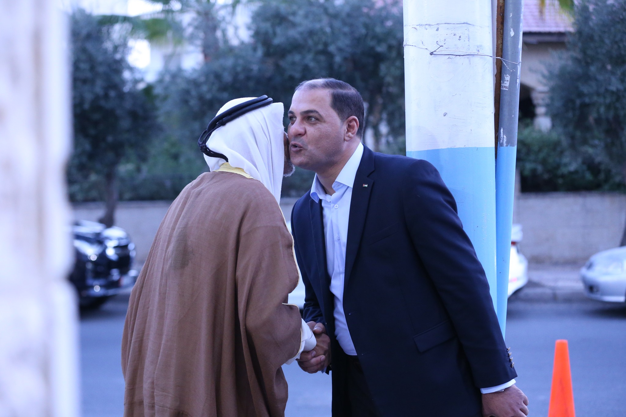 بالصور .. أبناء المرحوم الحاج صالح الهنداوي يحتفلون بزفاف شقيقهم سعد