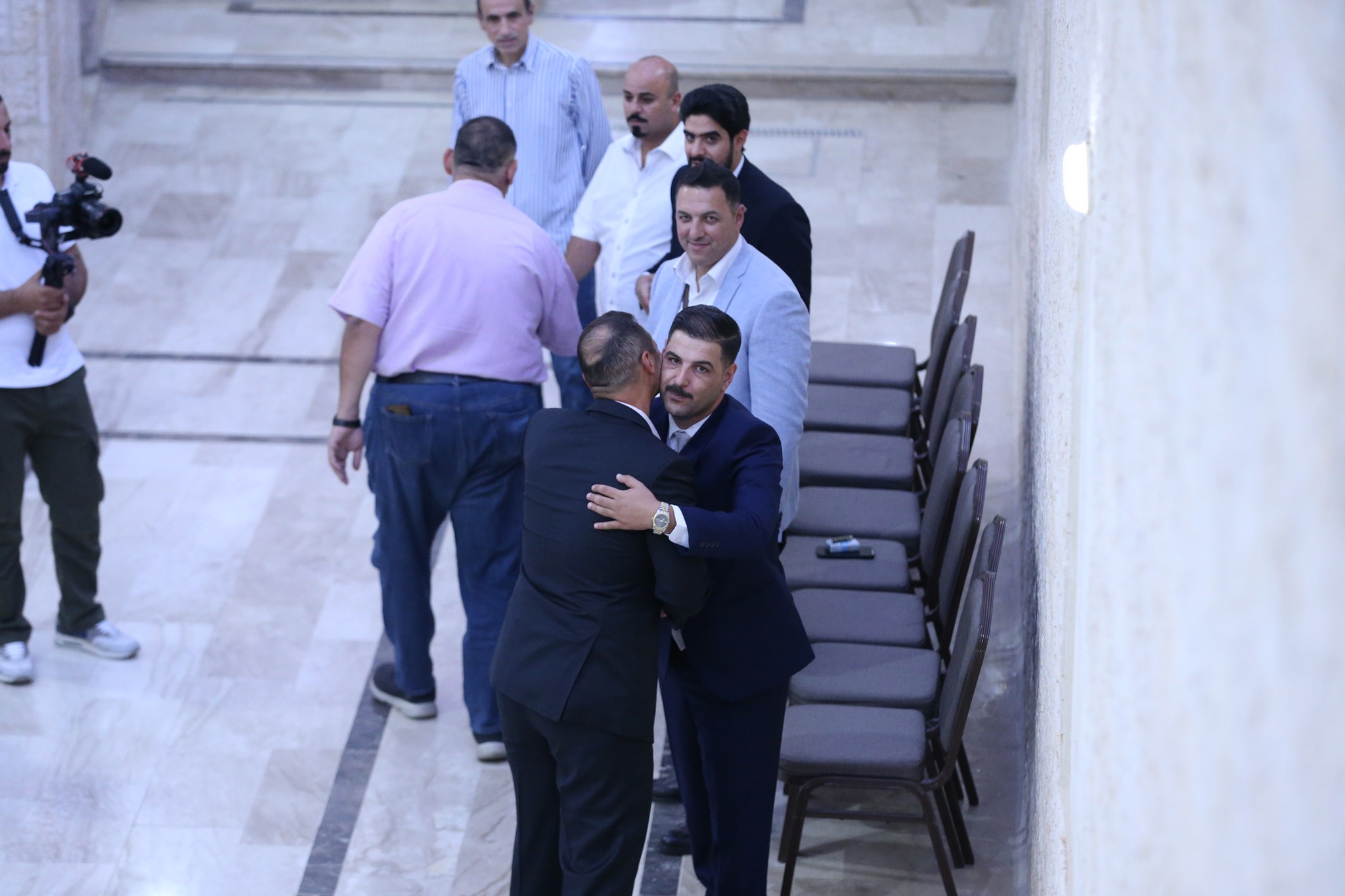 بالصور .. أبناء المرحوم الحاج صالح الهنداوي يحتفلون بزفاف شقيقهم سعد