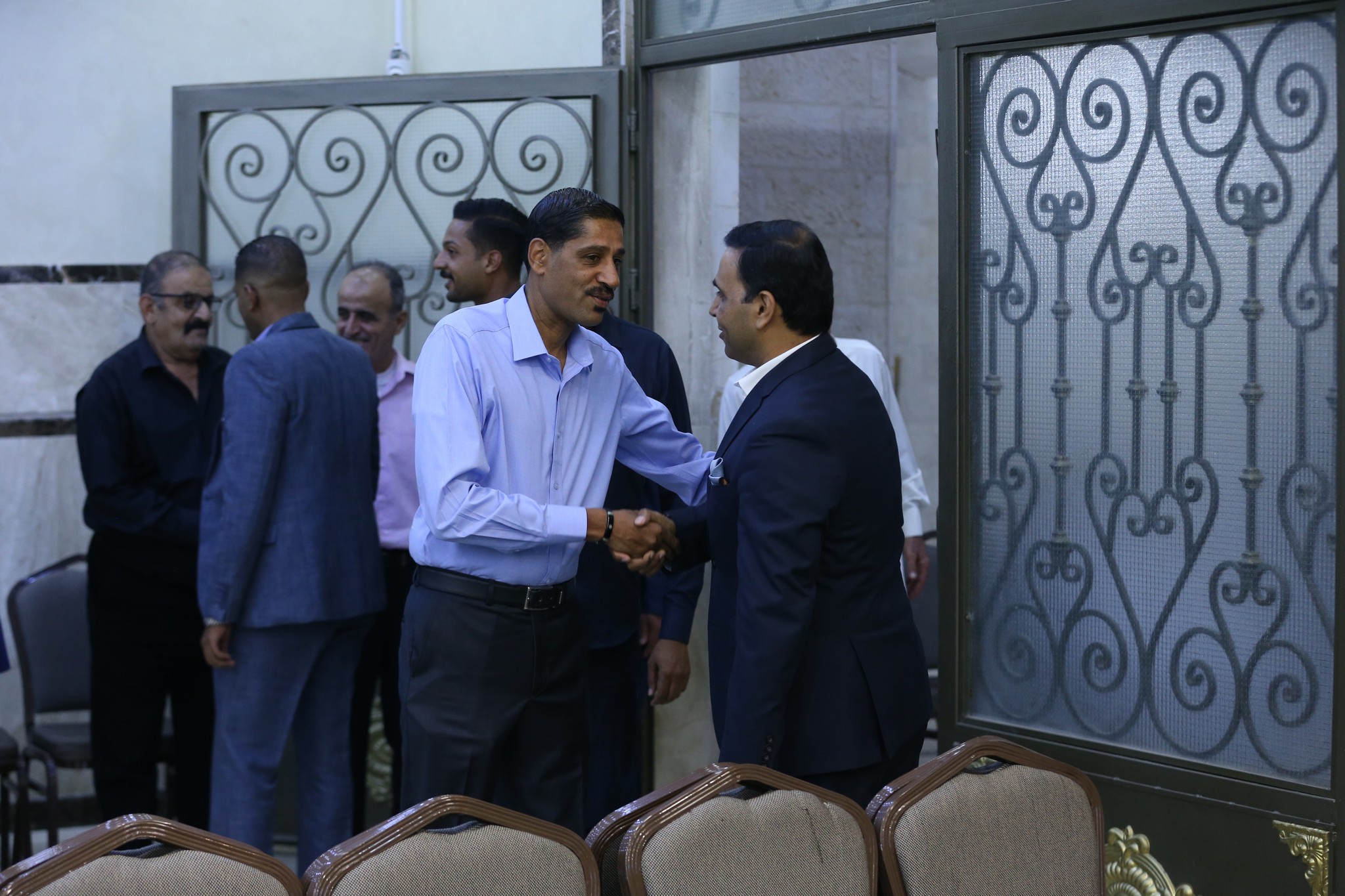 بالصور .. أبناء المرحوم الحاج صالح الهنداوي يحتفلون بزفاف شقيقهم سعد