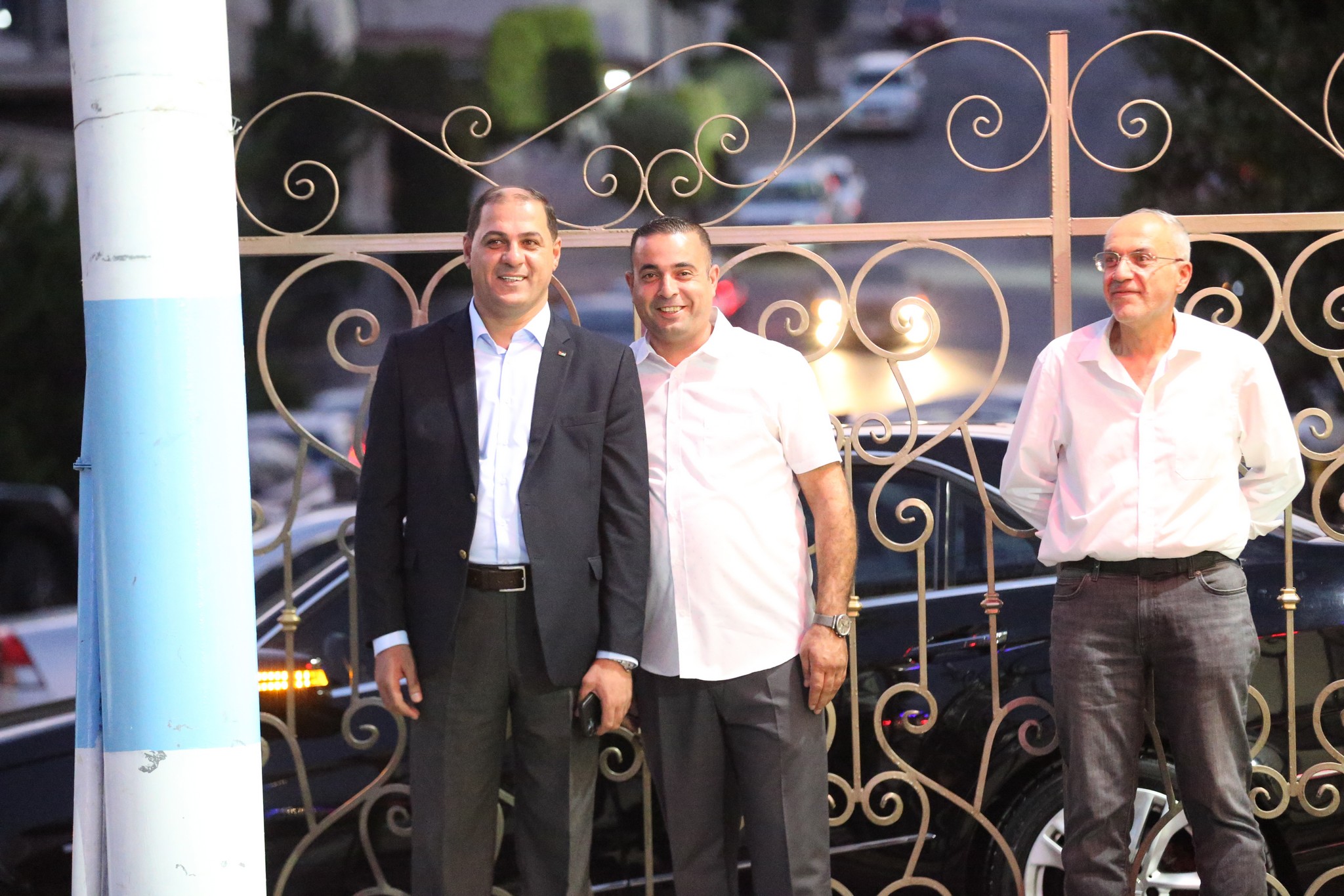 بالصور .. أبناء المرحوم الحاج صالح الهنداوي يحتفلون بزفاف شقيقهم سعد