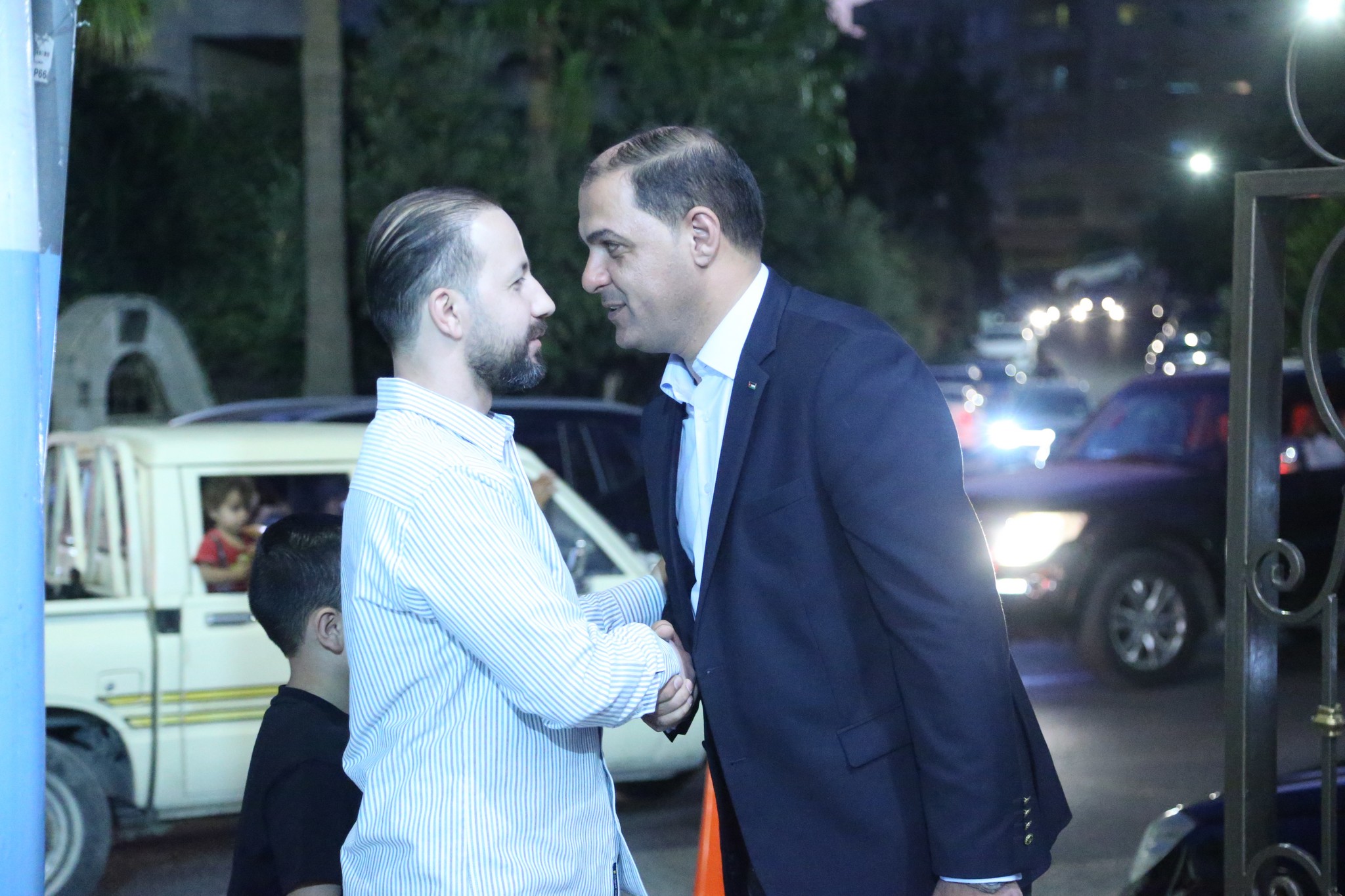 بالصور .. أبناء المرحوم الحاج صالح الهنداوي يحتفلون بزفاف شقيقهم سعد