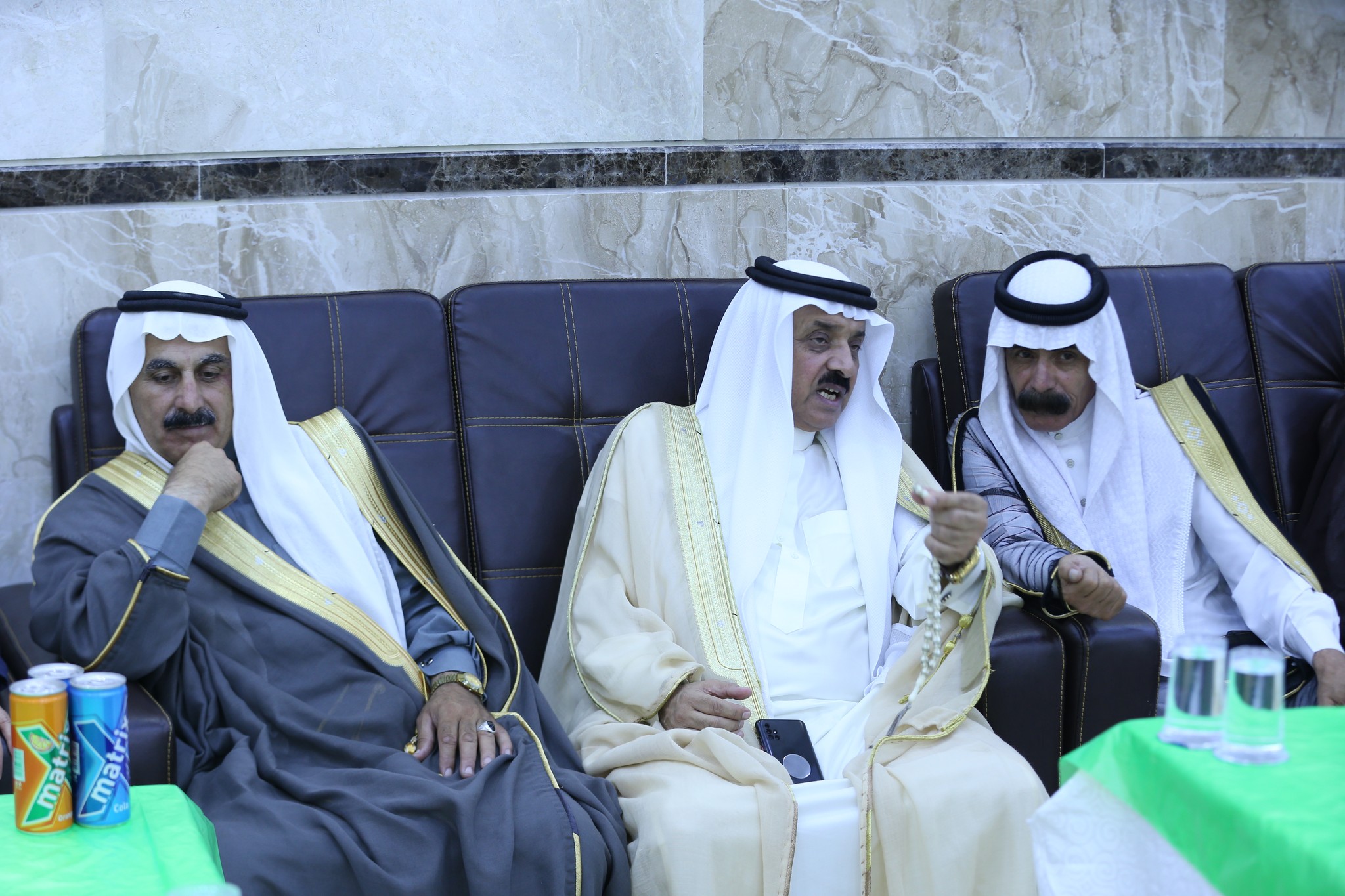 بالصور .. أبناء المرحوم الحاج صالح الهنداوي يحتفلون بزفاف شقيقهم سعد