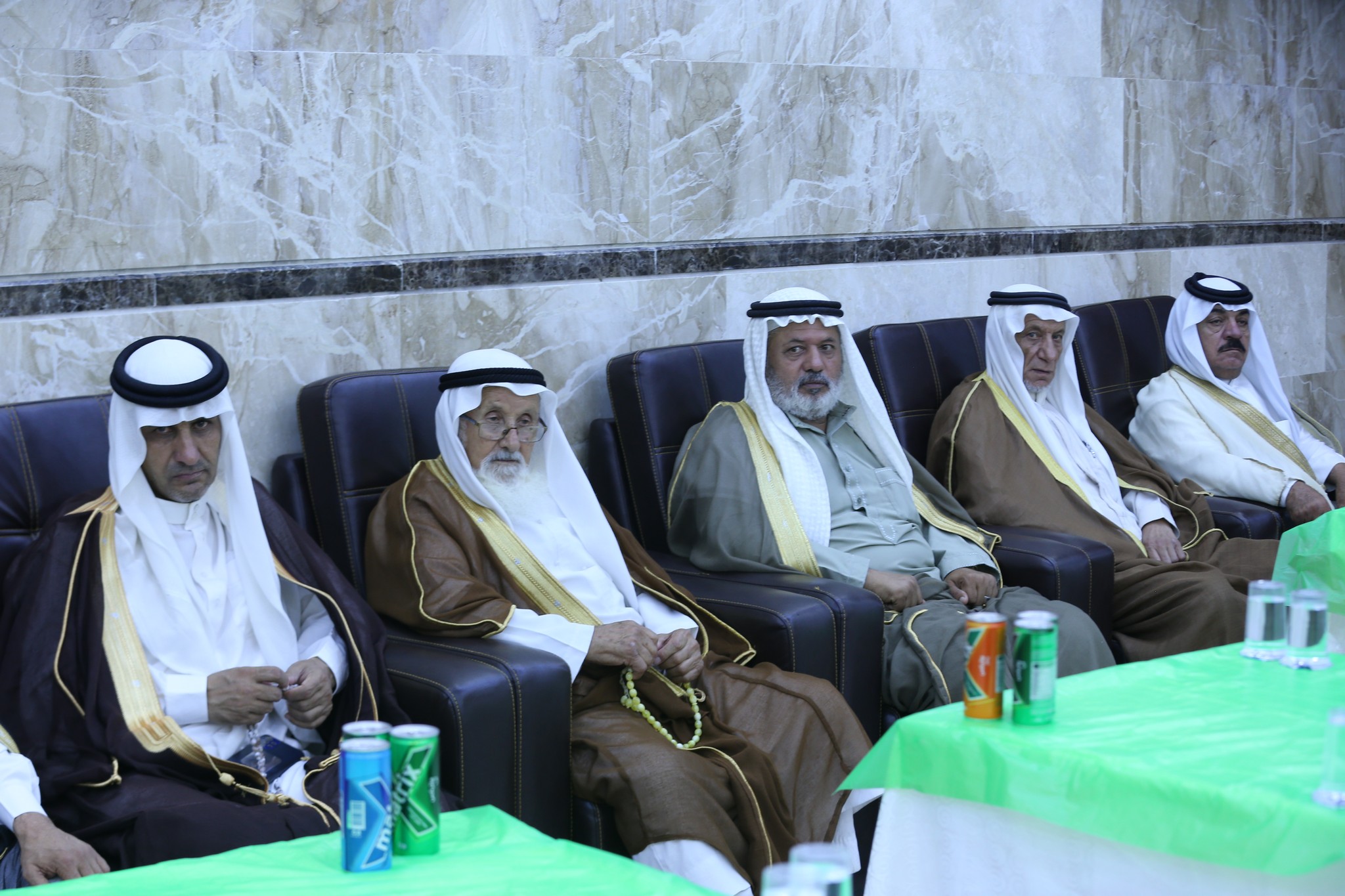 بالصور .. أبناء المرحوم الحاج صالح الهنداوي يحتفلون بزفاف شقيقهم سعد