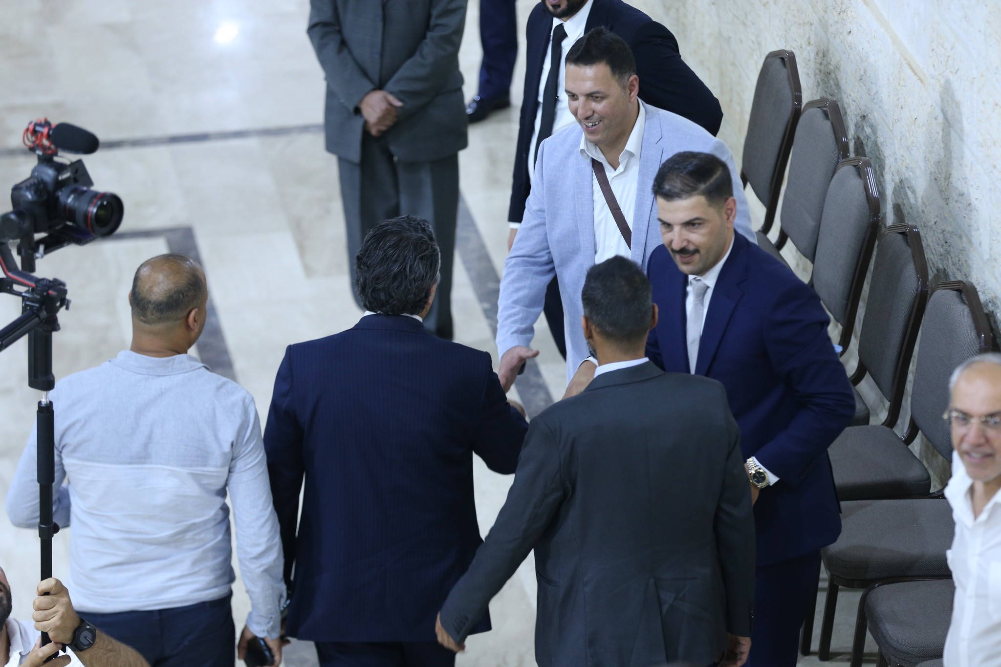 بالصور .. أبناء المرحوم الحاج صالح الهنداوي يحتفلون بزفاف شقيقهم سعد