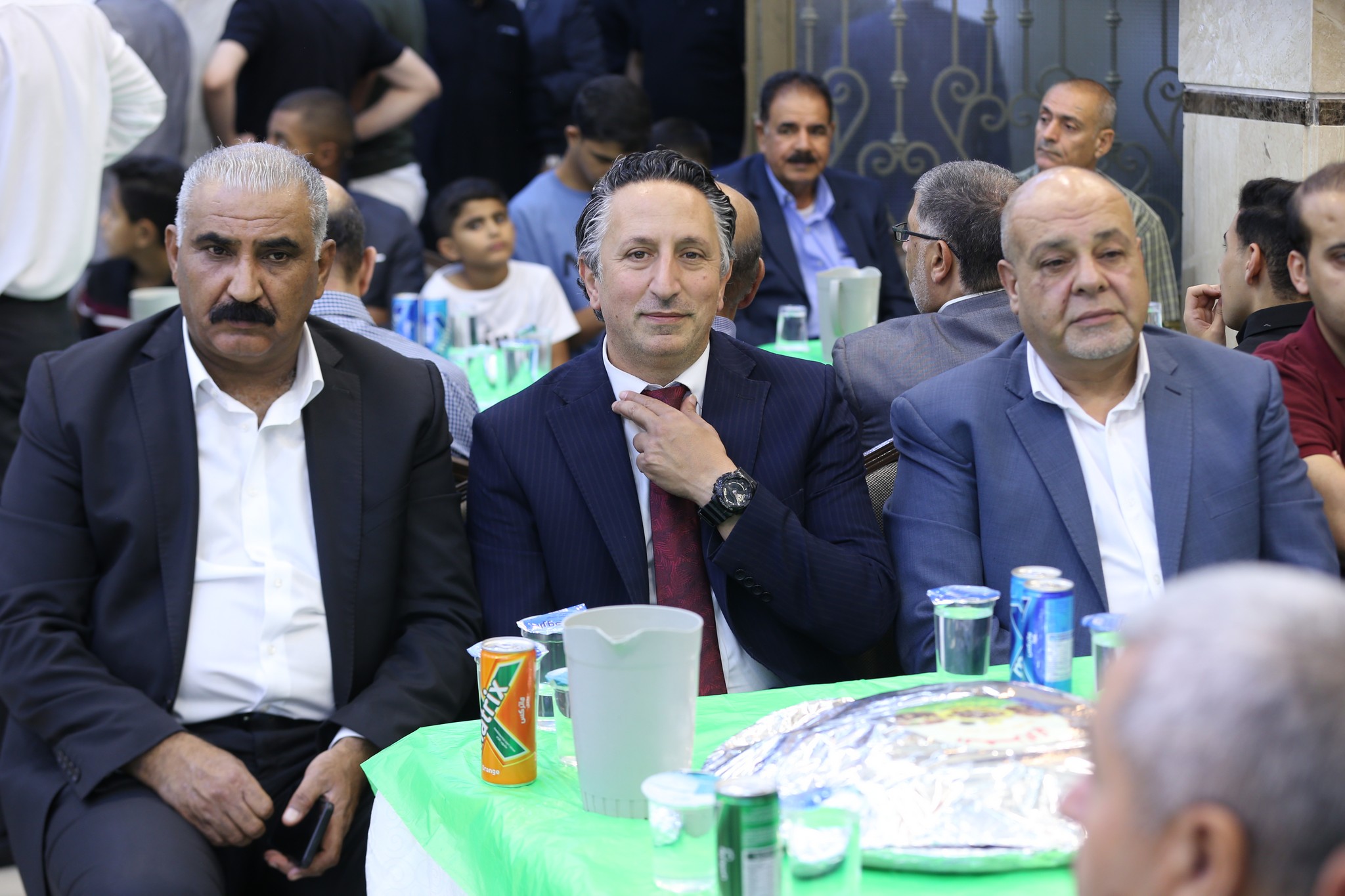 بالصور .. أبناء المرحوم الحاج صالح الهنداوي يحتفلون بزفاف شقيقهم سعد