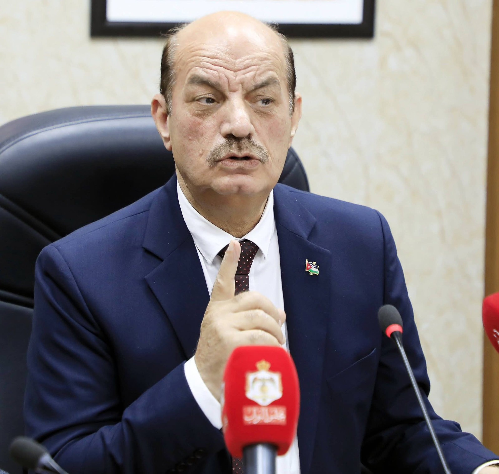 صورة حول : هل ستختفي ظاهرة "وزراء الظل" مع التعديل الوزاري الجديد؟ هل ستختفي ظاهرة "وزراء الظل" مع التعديل الوزاري الجديد؟