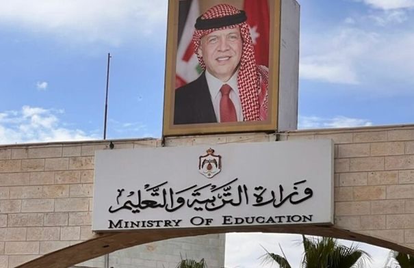 صورة حول : "التربية" تحقق في رسوب 30 طالبًا بمدرسة رشيد طليع بسبب الغياب "التربية" تحقق في رسوب 30 طالبًا بمدرسة رشيد طليع بسبب الغياب