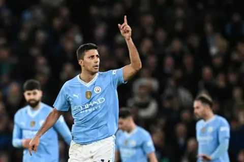 صورة حول : مانشستر سيتي يبدأ مفاوضاته مع رودريجو وسط منافسة من كبار أندية أوروبا مانشستر سيتي يبدأ مفاوضاته مع رودريجو وسط منافسة من كبار أندية أوروبا