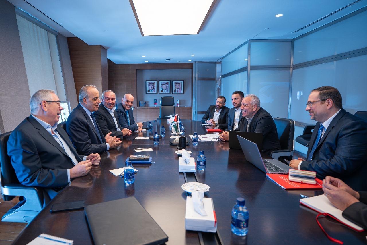 صورة حول : اجتماع لتعزيز الربط الجوي بين الأردن والأسواق الإقليمية لدعم تنشيط السياحة وربط المثلث الذهبي اجتماع لتعزيز الربط الجوي بين الأردن والأسواق الإقليمية لدعم تنشيط السياحة وربط المثلث الذهبي