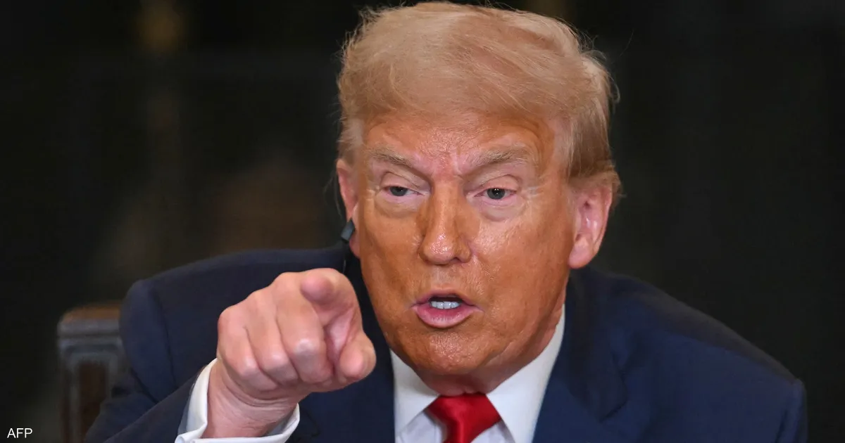 ترامب يرد على استفزازات روسية بأمر لنشر غواصتين نوويتين