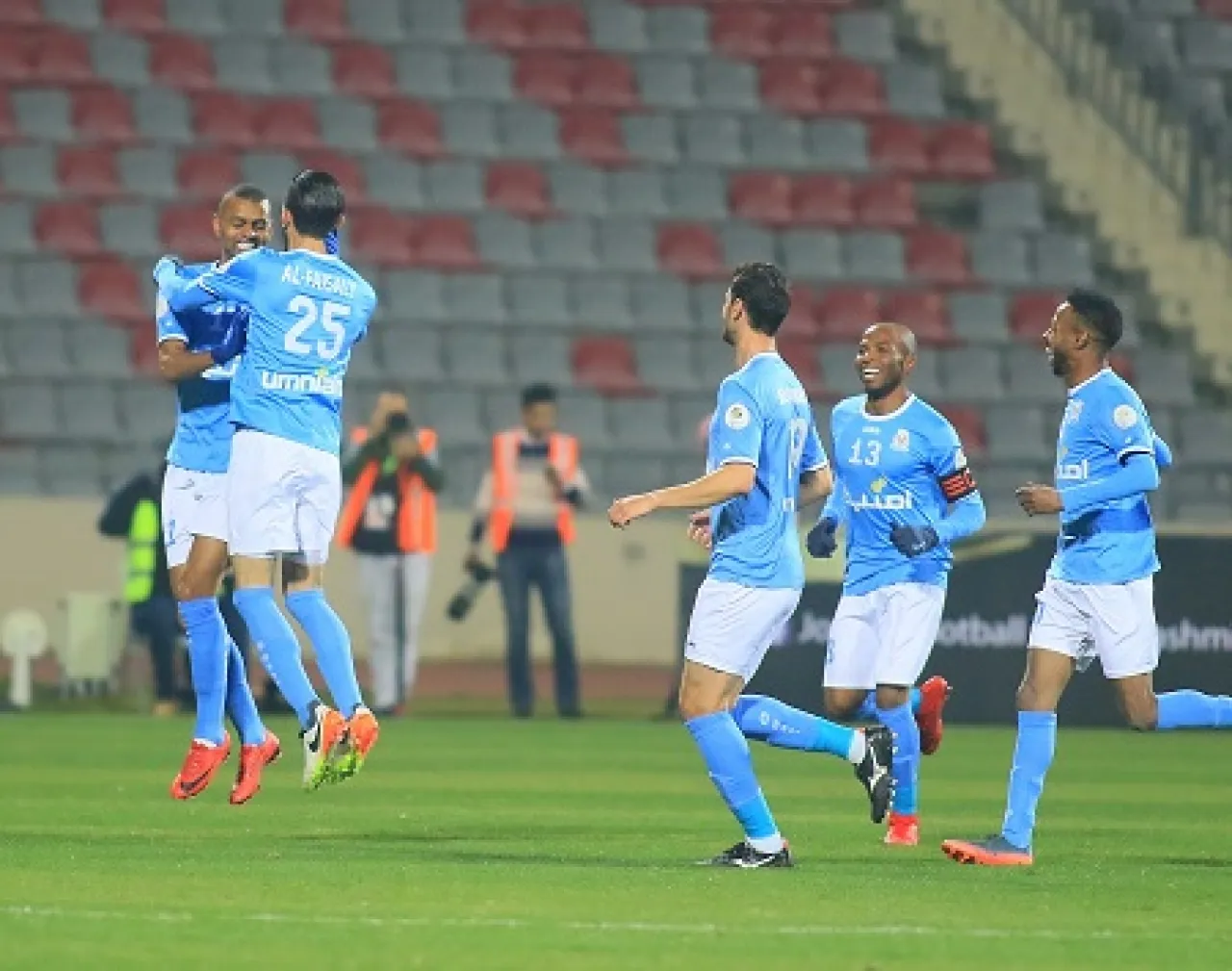 صورة حول : الفيصلي يتجاوز شباب الأردن ويعتلي الصدارة مؤقتًا بانتظار "كلاسيكو" ناري أمام الوحدات الفيصلي يتجاوز شباب الأردن ويعتلي الصدارة مؤقتًا بانتظار "كلاسيكو" ناري أمام الوحدات