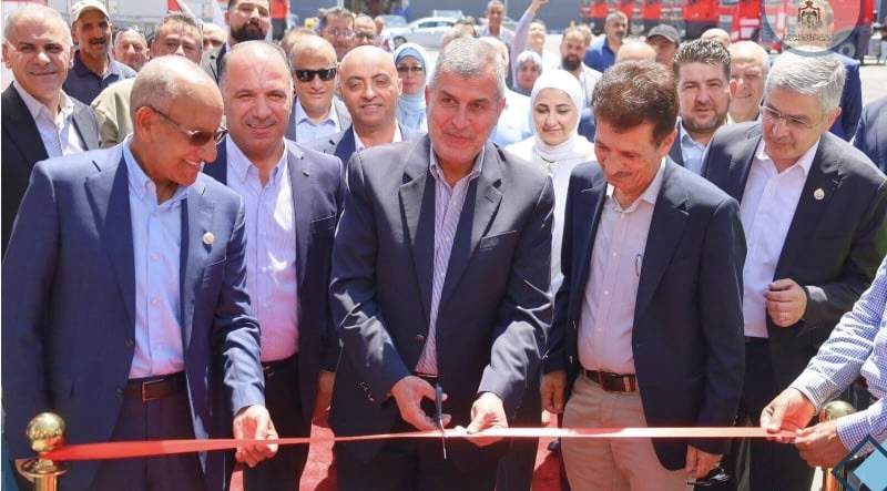 بالفيديو .. افتتاح أول محطة متنقلة لتعبئة الغاز الطبيعي المضغوط في الأردن