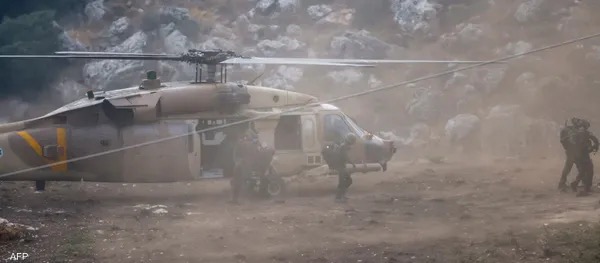 صورة حول : عملية إنزال إسرائيلية بجبل المانع تطيح بموقع دفاع جوي عملية إنزال إسرائيلية بجبل المانع تطيح بموقع دفاع جوي