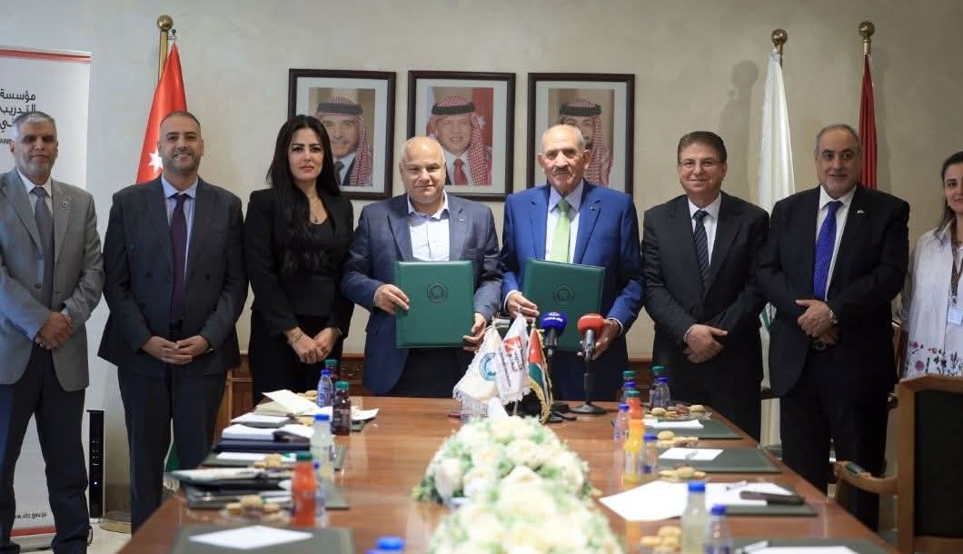 صورة حول : الفوسفات تمول انشاء اكاديمية للتدريب المهني بالحسا الفوسفات تمول انشاء اكاديمية للتدريب المهني بالحسا