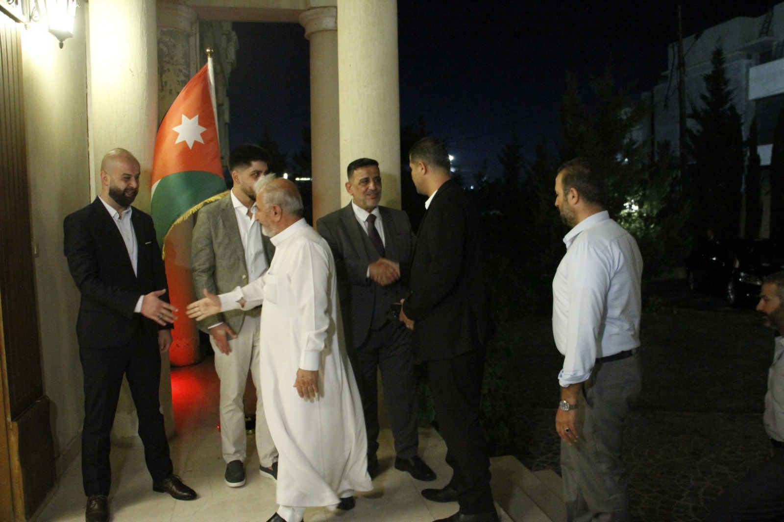 بحضور الصفدي وعدد من الشخصيات .. حفل عشاء لافتتاح مركز كونكس الطبي