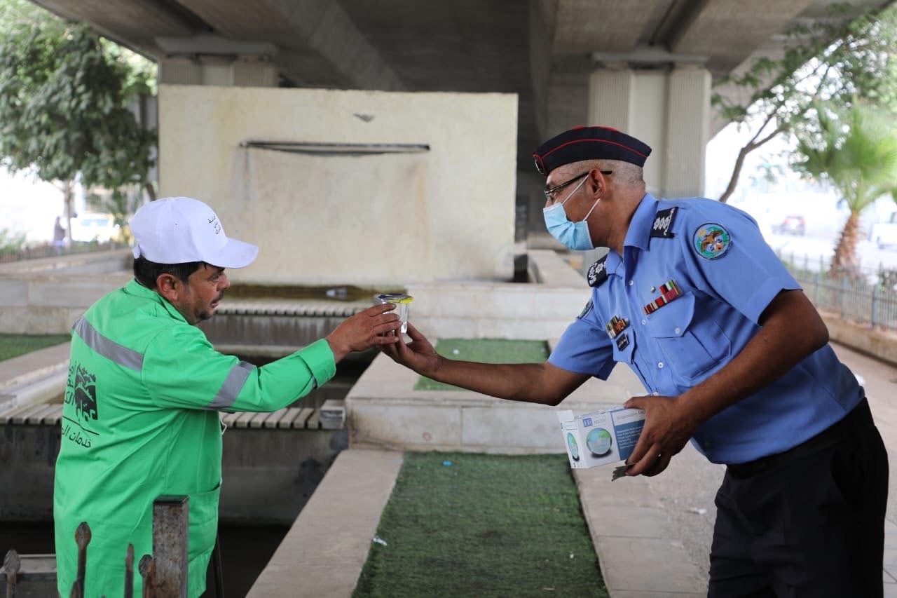 الأمن العام يطلق مبادرة "سقيا رحمة" لمواجهة الأجواء الحارة والمغبرة
