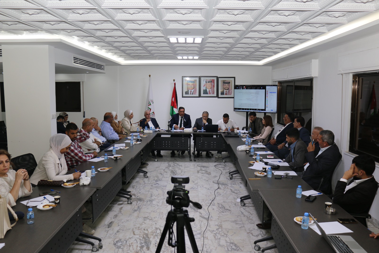 المجلس المركزي لحزب "تقدّم" يدعو الهيئة العامة لمؤتمر غير عادي تمهيداً للاندماج مع حزب "إرادة"