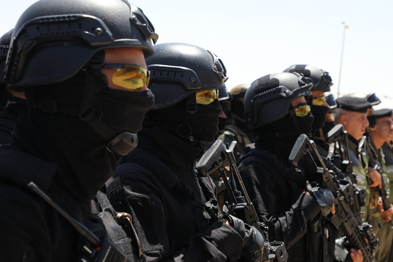 اللواء المعايطة يتابع اليوم التدريبي " عين الصقر " ويثني على كفاءة التشكيلات المشاركة