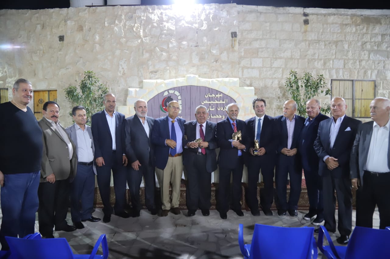 صورة حول : "مهرجان الفحيص" ينتدي حول "الأردن مستقر في محيط ملتهب" "مهرجان الفحيص" ينتدي حول "الأردن مستقر في محيط ملتهب"